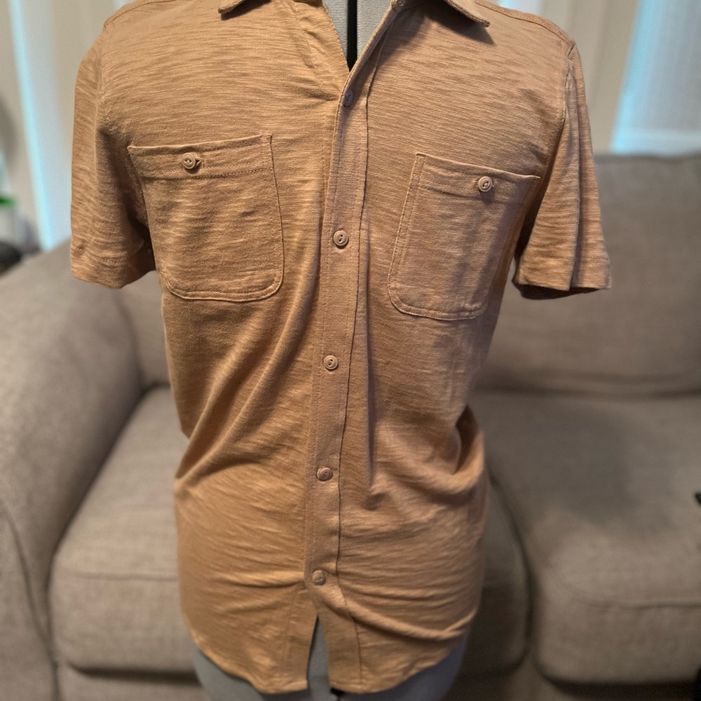 Men's Tan Button-Up Shirt